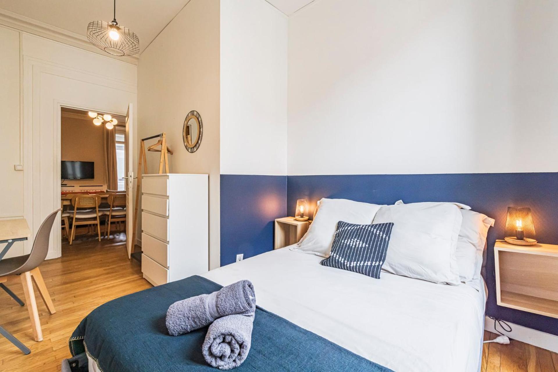L'haussmannien - Spacieux 4 chambres - Centre - Gare Reims Extérieur photo