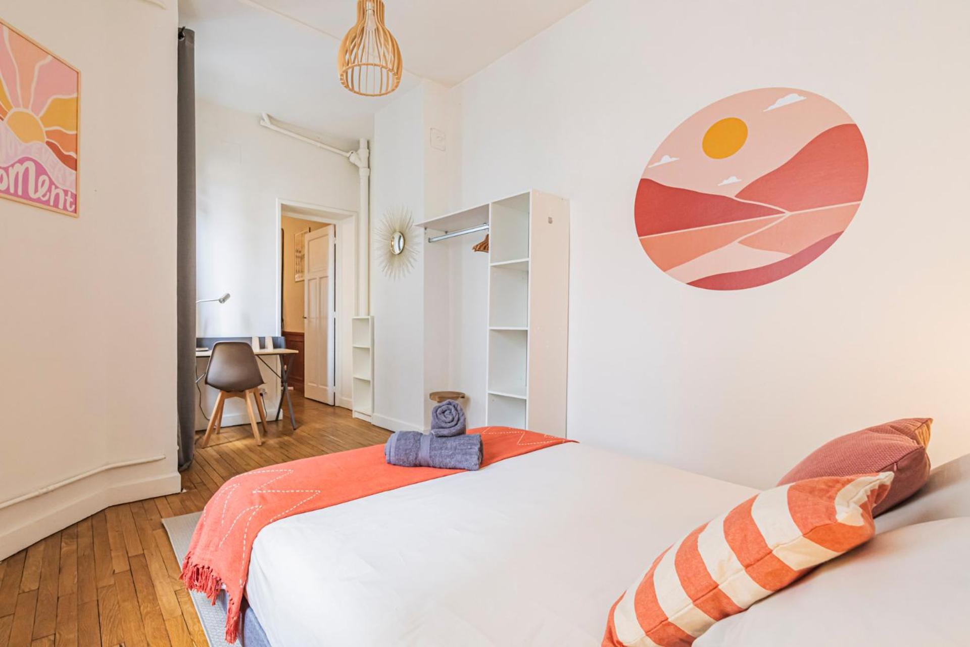 L'haussmannien - Spacieux 4 chambres - Centre - Gare Reims Extérieur photo